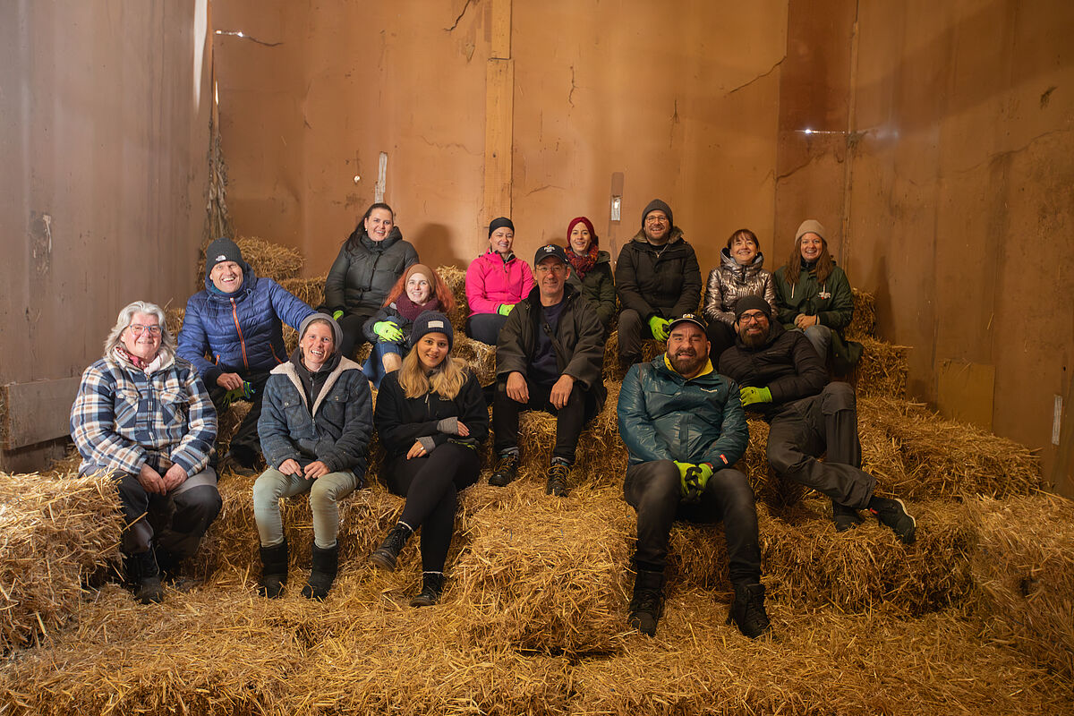 ProTier Corporate Volunteering: Universal Pictures auf dem Lebenshof Schöflioase