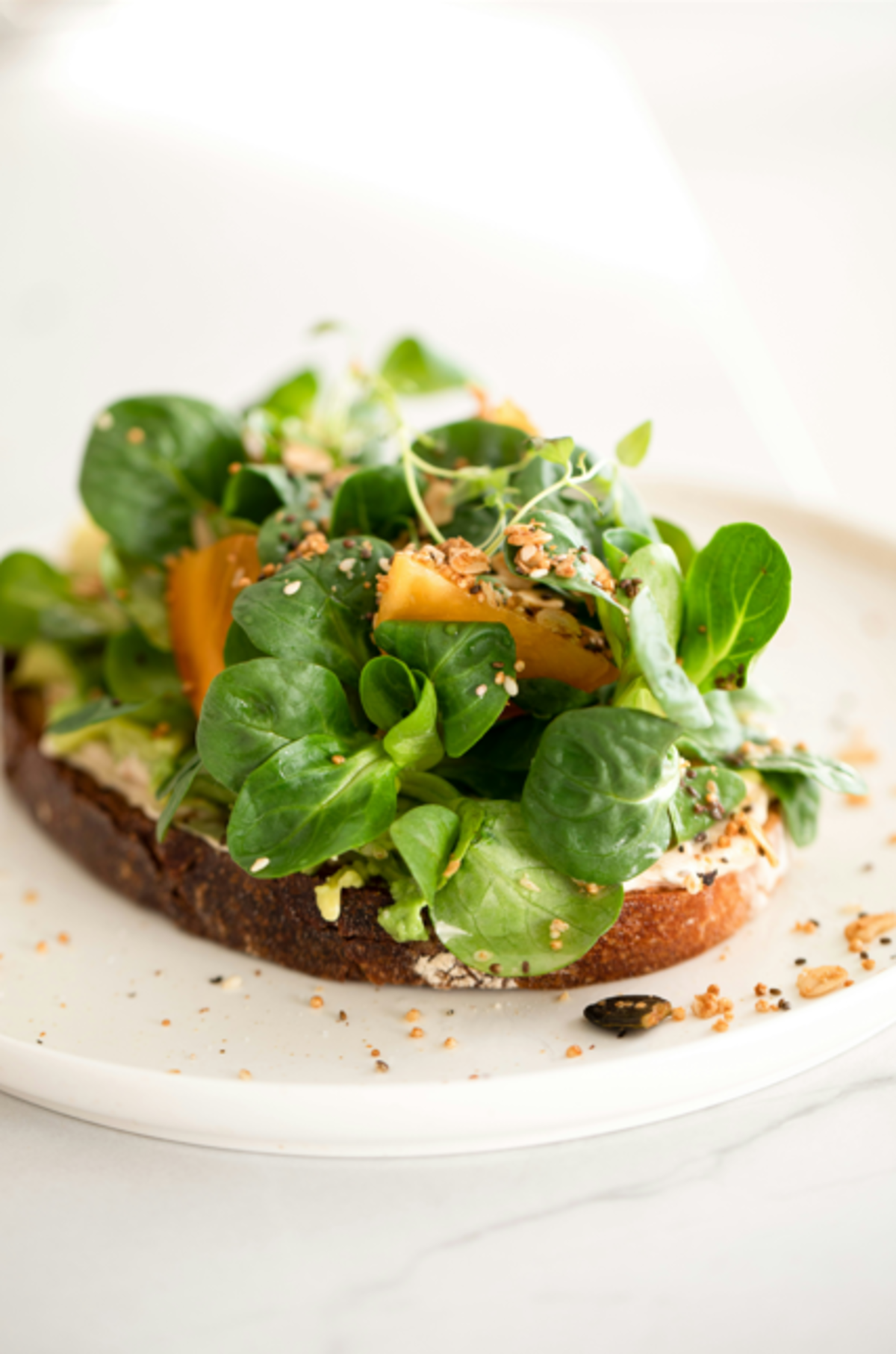 Veganer Nüsslisalat