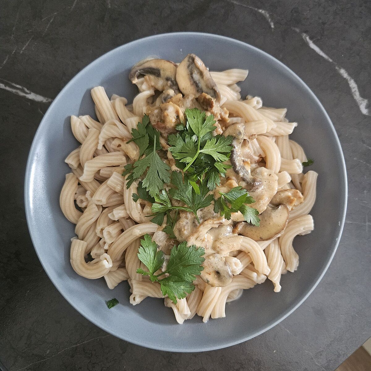 Vegane Rahmsauce und Pasta